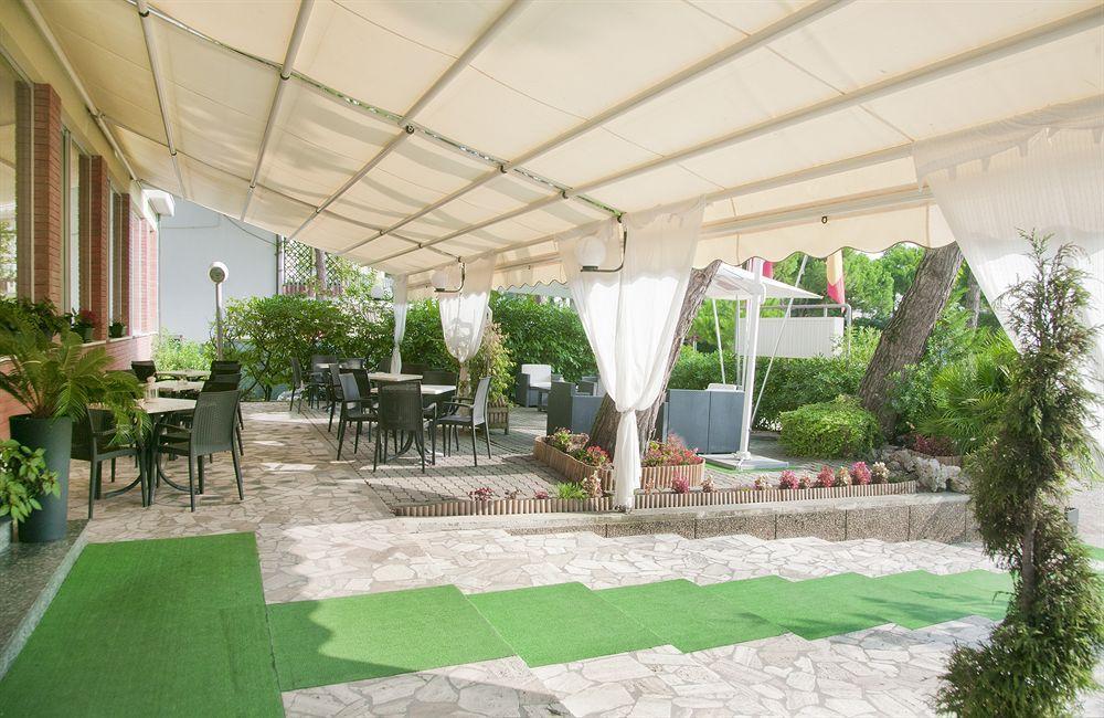Hotel Olympic Milano Marittima Exteriér fotografie