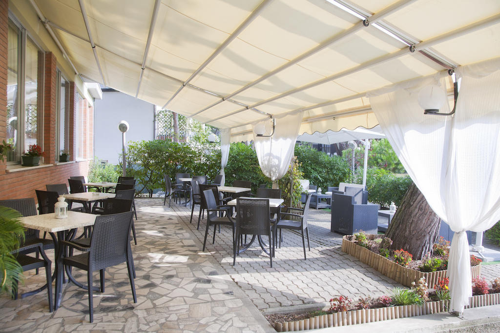 Hotel Olympic Milano Marittima Exteriér fotografie